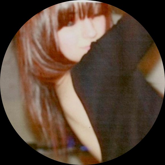 Meet your Posher, Audrey - Picture 1 of 1